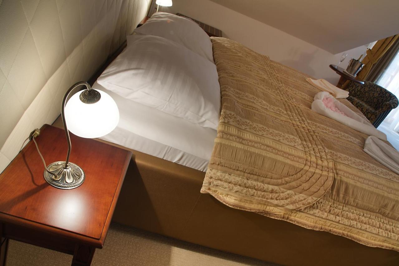 Hotel Gold Chotoviny الغرفة الصورة