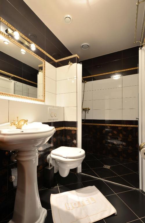 Hotel Gold Chotoviny الغرفة الصورة